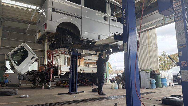 自動車整備・点検修理